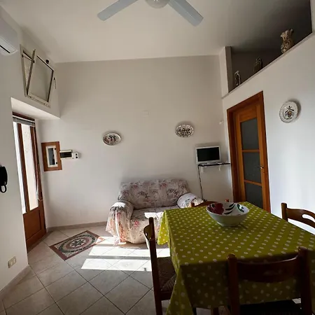 Couette-café Conte Cavour Peschici