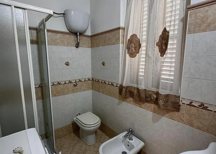 Nocleg ze śniadaniem Conte Cavour 3*