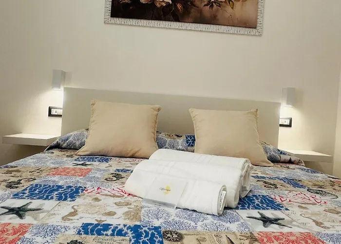 Nocleg ze śniadaniem Conte Cavour 3*