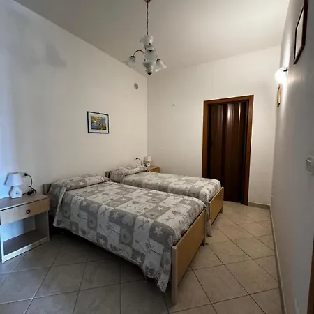 Conte Cavour 3* Peschici